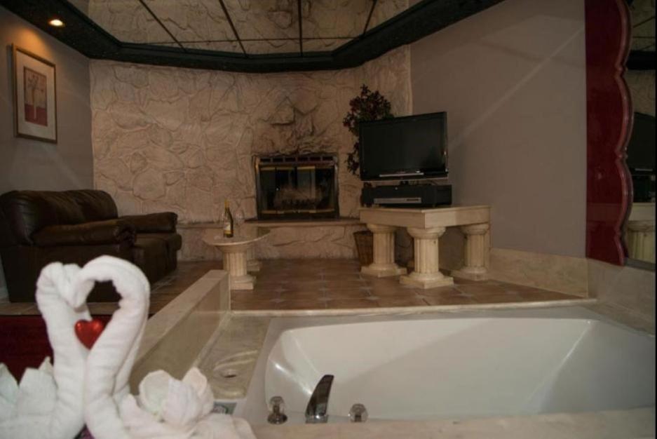אבנל Loop Inn Motel מראה חיצוני תמונה
